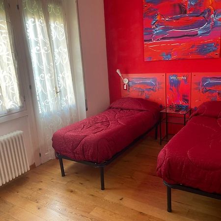 Rooms Of Love Pavia Buitenkant foto