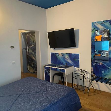Rooms Of Love Pavia Buitenkant foto